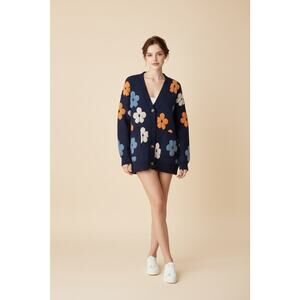 Saachi Floral Buttoned Cardigan With A Colorful Flower Design Oversized One Size